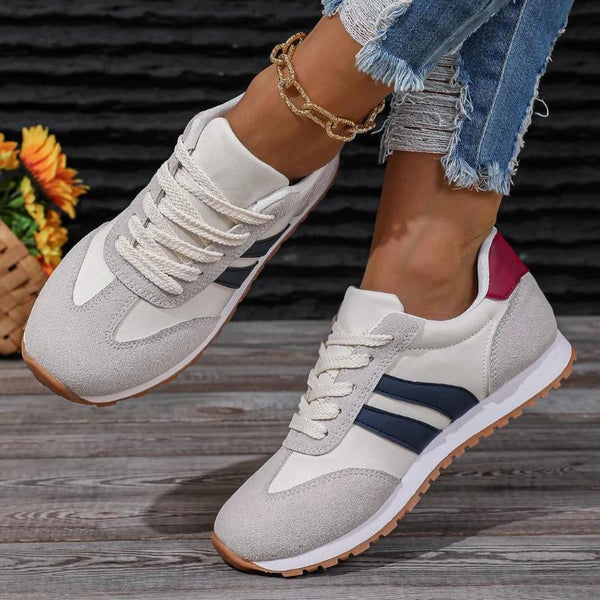 zapatillas deportivas lineas cordones mujer calzado moda tienda ropa
