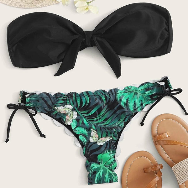 bikini estampado con cuerdas